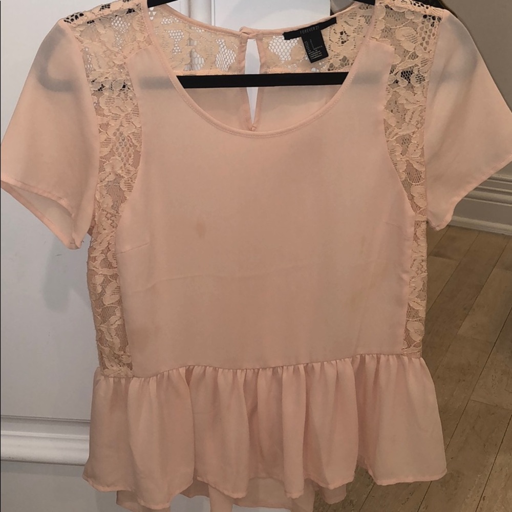 Forever21 lace peplum top
